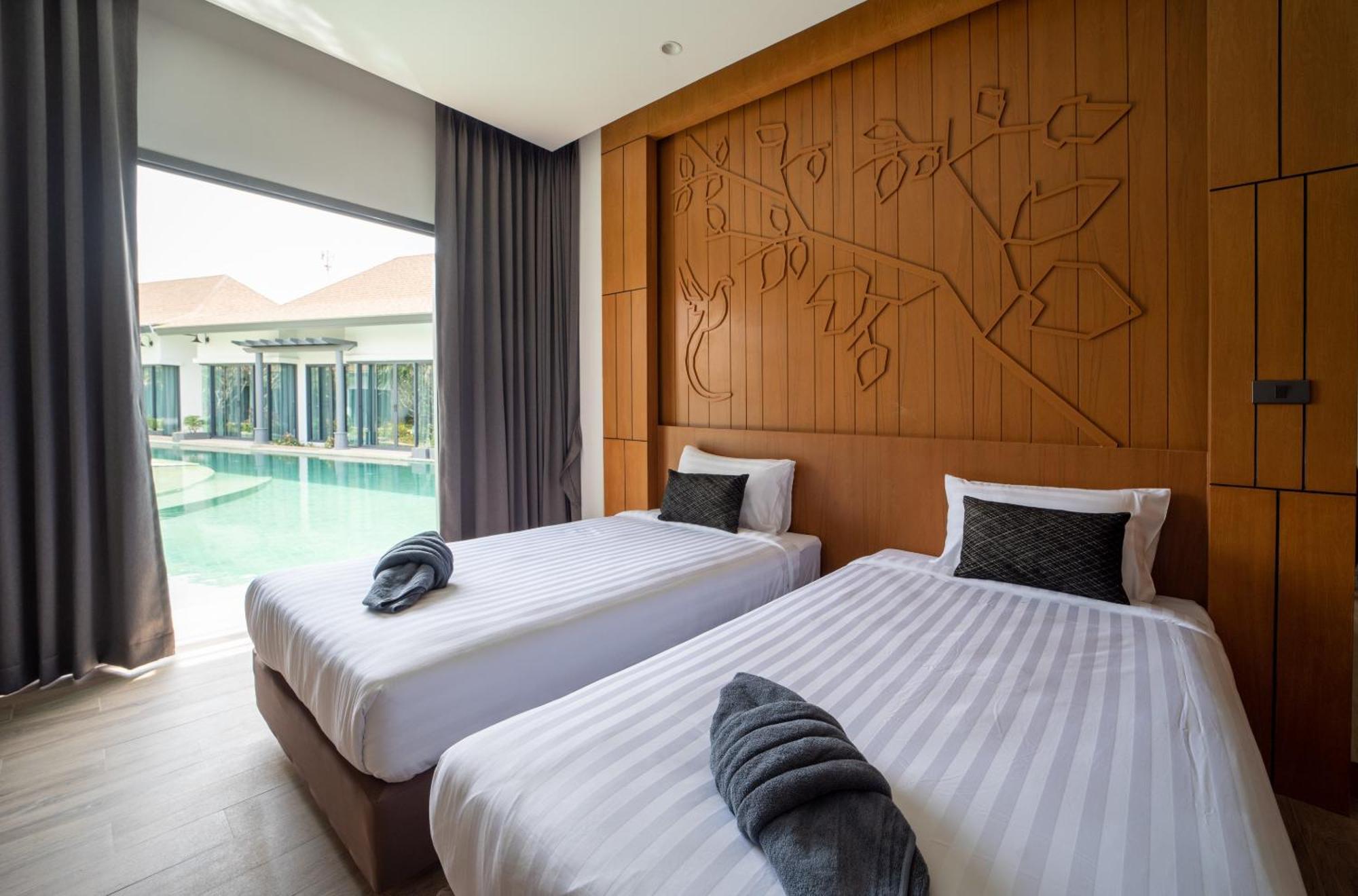 Tajh Pool Villas ฉลอง ภายนอก รูปภาพ