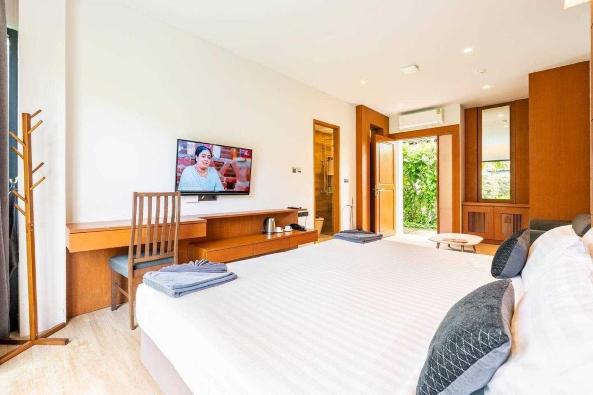 Tajh Pool Villas ฉลอง ภายนอก รูปภาพ