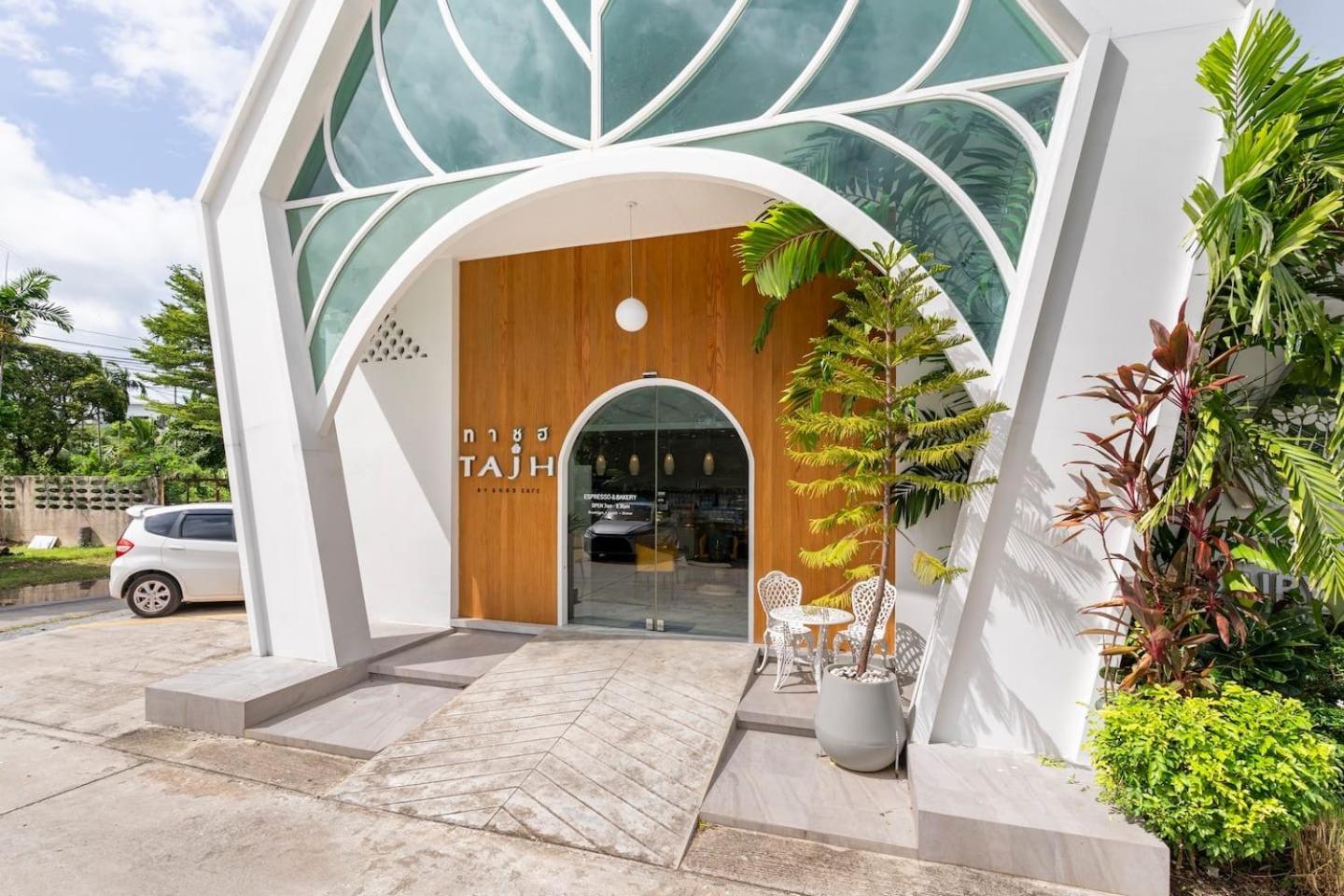 Tajh Pool Villas ฉลอง ภายนอก รูปภาพ
